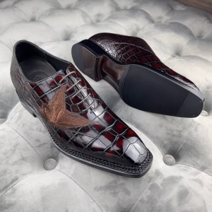 Burgundy Patina Butterfly-Embroidered Crocodile-Embossed Oxfords